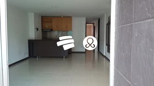 Vendo Apartamento En El Corazón De Laureles.