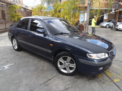 Imagen 2 de 9 de Mazda 626