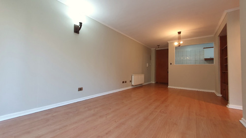 Venta Depto. 2 Dorm Primer Piso Con Patio Exclusivo, Ñuñoa
