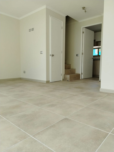 Edificio Av. Circunvalación (1 Est.) Vista Poniente