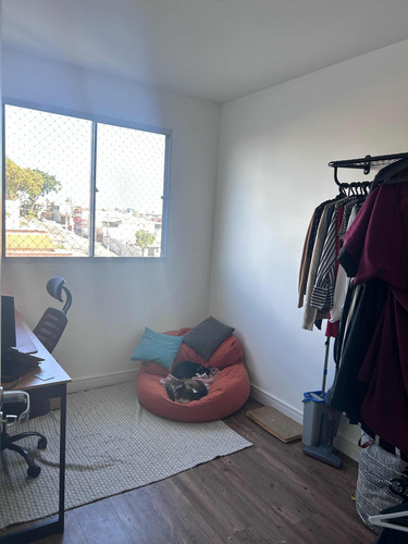 Apartamento Com Ótima Localização E Móveis Planejados - 44m2