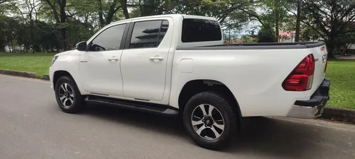 Toyota Hilux 2.4l