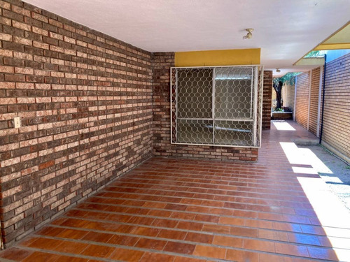 Imagen 16 de 30 de Se Vende Casa Comercial Fracc Kiosco