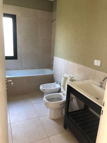 Casa En Venta En Zona Norte Cardales Village Campana