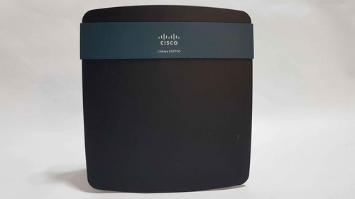 Router Smart Cisco Ea2700