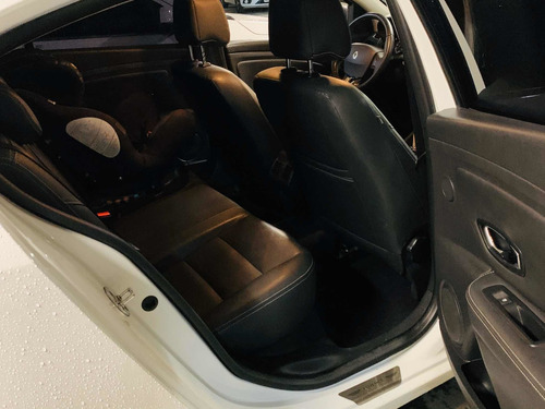 Renault Fluence 2.0 Dynamique Plus X-tronic Hi-flex 4p 2016