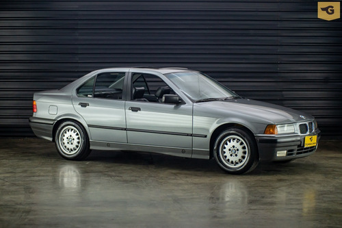 Imagem 3 de 11 de Bmw 325i E36