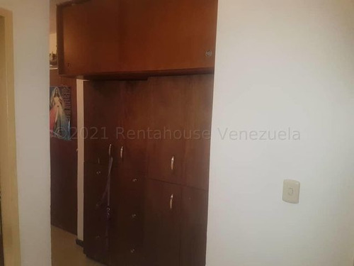 Imagen 11 de 14 de Las Acacias, Se Vende Apartamento. Cod. 21-13998