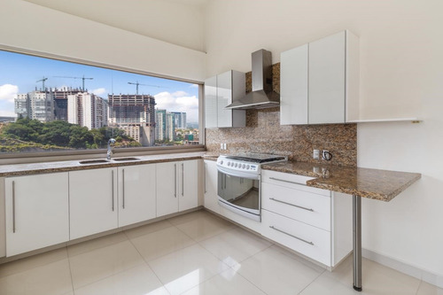 Imagen 3 de 14 de Vende Hermoso Ph Con Vista Al Campo De Golf