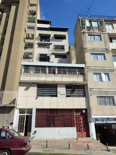 Apartamento Altagracia Detrás De Miraflores 