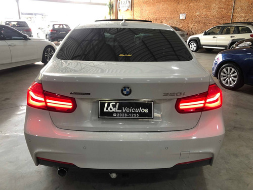 Imagem 13 de 15 de Bmw 320i 2.0 Gt Sport 16v Turbo Gasolina 4p Automático