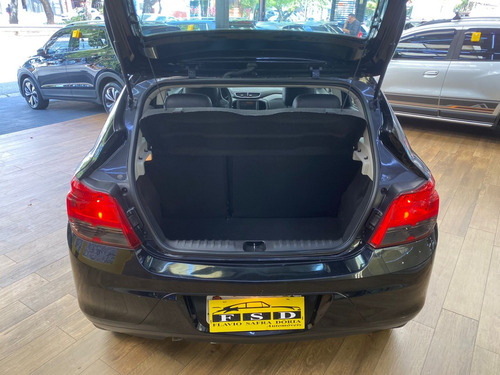 Chevrolet Onix 1.4 MPFI LTZ 8V FLEX 4P MANUAL