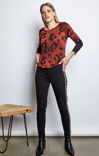 Remera Carina Brick Mirta Armesto Viscosa Lycra