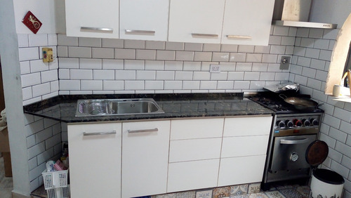 Imagen 1 de 9 de Carpintero Muebles A Medida Cocinas Bajomesada Carpinteria