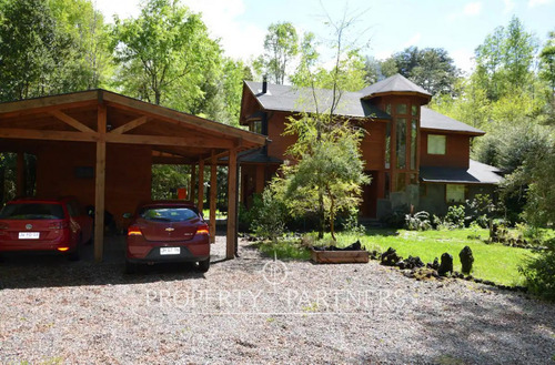 Casa En Ecoparque Río Liucura, Entre Pucón Y Cabur...