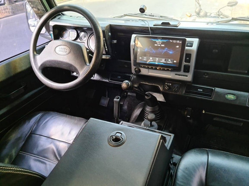 Imagem 10 de 14 de Land Rover Defender 2.5 County Sw 110 4x4 Turbo Diesel 4p