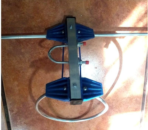 Imagen 2 de 5 de Antena De Televisión P/ Exterior Vhf-uhf Canal Hd, Pequeña
