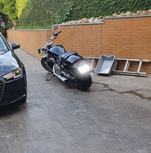 Harley Davidson V-rod Muscle