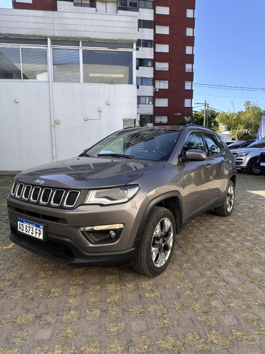 Jeep Compass Longitude AT6 AWD