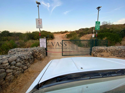 Vass Vende Casa 2d 1b Parcela, Fuerte Aguayo. Concón