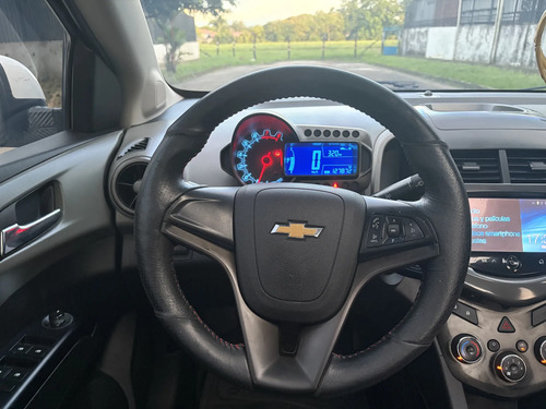 Chevrolet Sonic 1.6 Lt 4 p