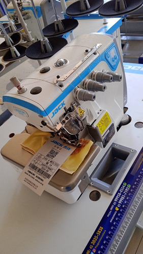 Maquina Overlok Ponto Cadeia Direct Drive E4s-4-m03/333 Jack Branco