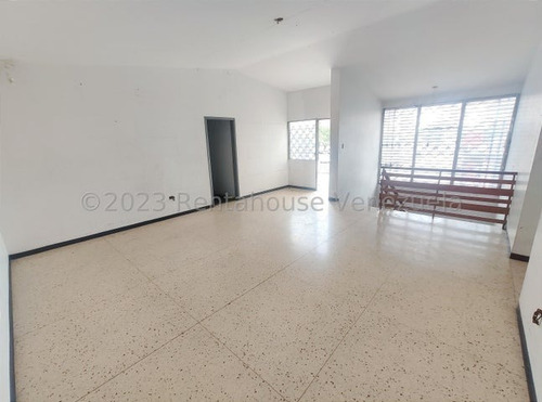 Imagen 14 de 30 de Oportunidad De Adquirir Edificio En Venta En Nueva Segovia Zona Este De Barquisimeto Lara, Rc