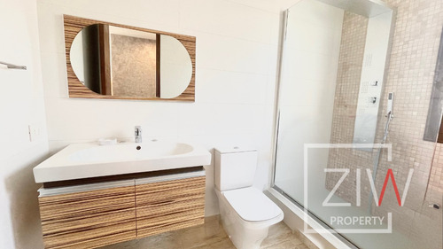 Triplex 5d+6b+5estac- Everest/ Stgo College- Ziw Property