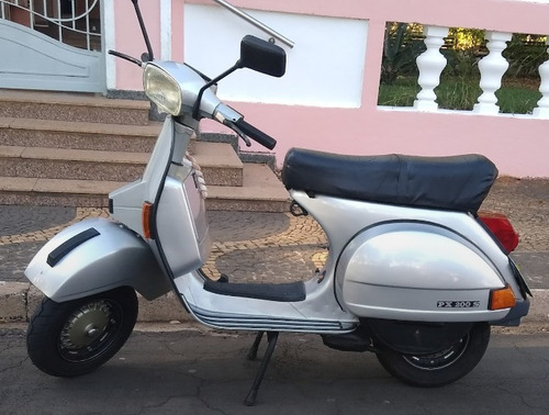 Imagem 1 de 4 de Vespa Px 200