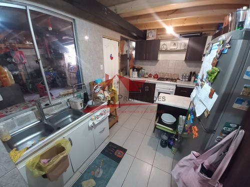 Hermosa Casa De Dos Pisos, 4 Dormitorios Y 2 Baños, Paine