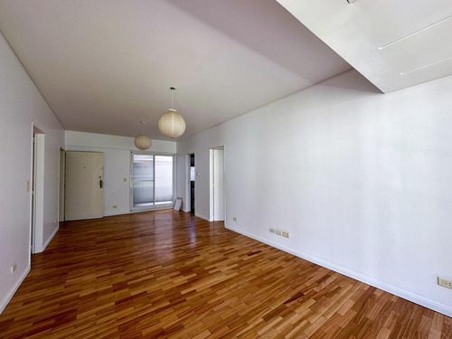 Imagen 11 de 25 de Departamento 3 Ambientes. Villa Crespo. Con Jardín Propio Y Parrilla. 2 Baños