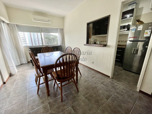 Oportunidad De Venta Apartamento 2 Dormitorios Con Cochera- Ref: 16