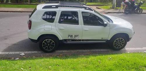 Duster 4x4 Servicio Publico Polar