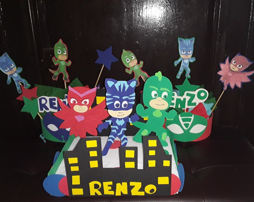 Imagen 3 de 6 de Adorno Para Torta Héroes En Pijama Pijamask