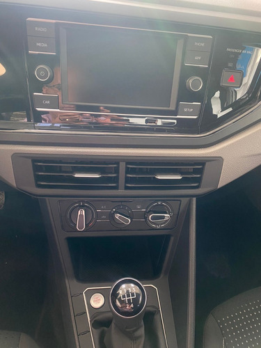 Imagen 16 de 19 de Volkswagen Virtus Comfortline Mec 2023 Unica Unidad