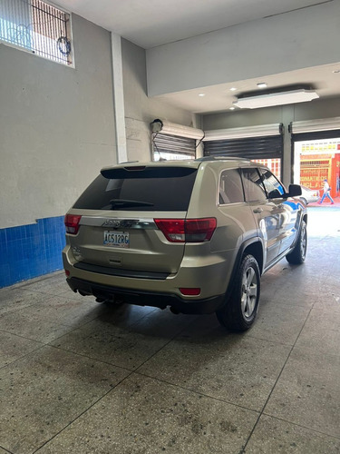 Imagen 3 de 8 de Jeep Grand Cherokee 4x4