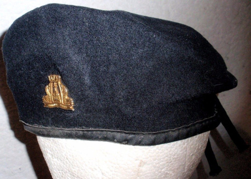 Boina Militar Naval De La Marina Armada De Chile / Insignia (Usado)