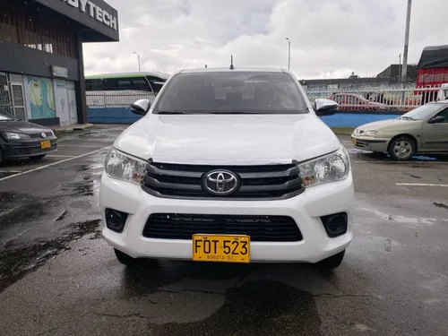 Toyota Hilux 2.4 4x4 Turbo