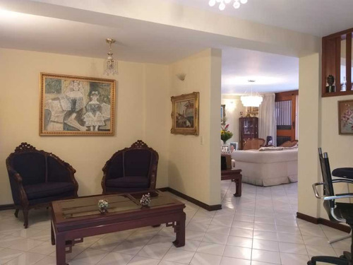 Imagen 3 de 30 de Vendo Casa 580mtrs2 5h+2s/5b+2s/4p Colinas De Tamanaco 9230