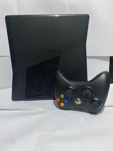 Xbox 360 Com 1 Controles 1 Kinect 500gb Com Varios Jogos (Recondicionado)