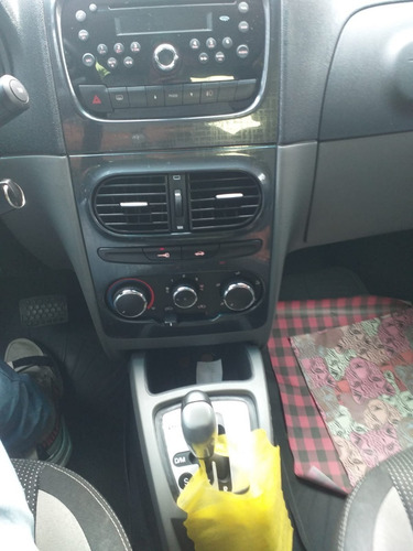 Imagem 14 de 15 de Fiat/idea