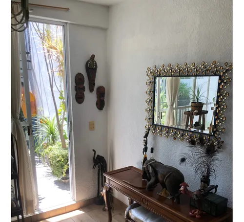 Amplia Casa En Col. Benito Juárez Nezahualcóyotl