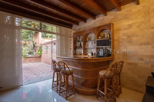 Casa En Venta En Macaracuay Yf