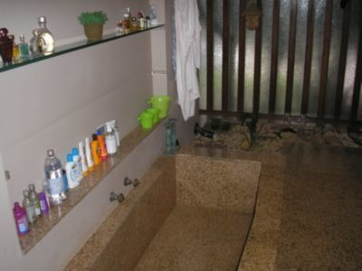 Casa Em Ipanema Com 3 Dormitórios - Lu15141