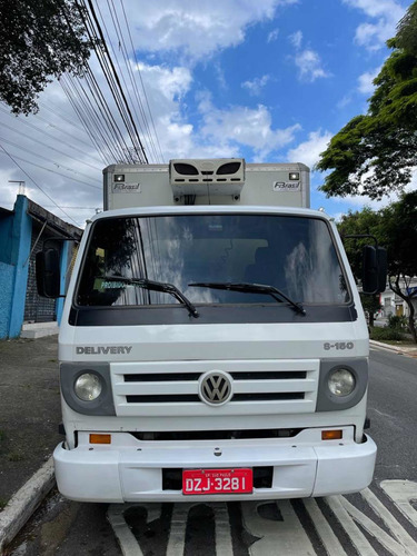 Imagem 2 de 11 de Vw 8150 Ano 2008 Baú Frigorífico
