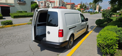 Volkswagen Caddy 1.6 Maxi Mt