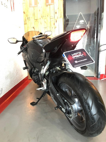 Imagem 4 de 5 de Honda Cbr 1000rr Firiblade