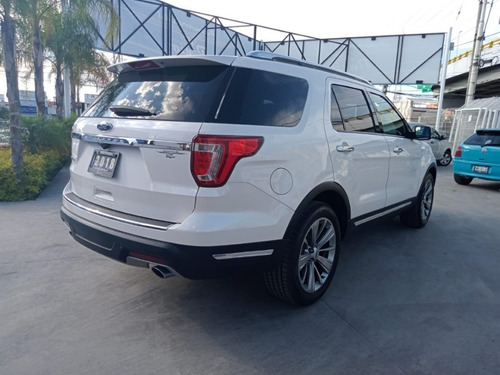 Imagen 2 de 15 de Ford Explorer 3.5 Limited At