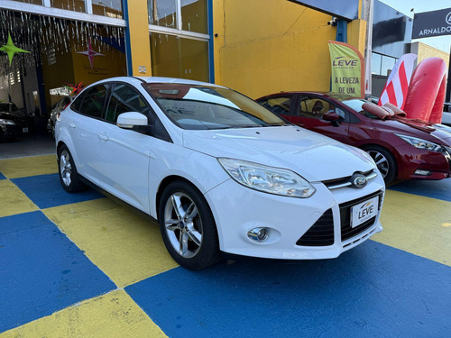 Ford Focus Sedan Ford Focus Sedan SE 2.0 16V PowerShift (Aut)