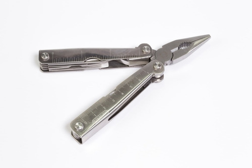 Alicate Multiherramientas 16 En 1 92841 Stanley